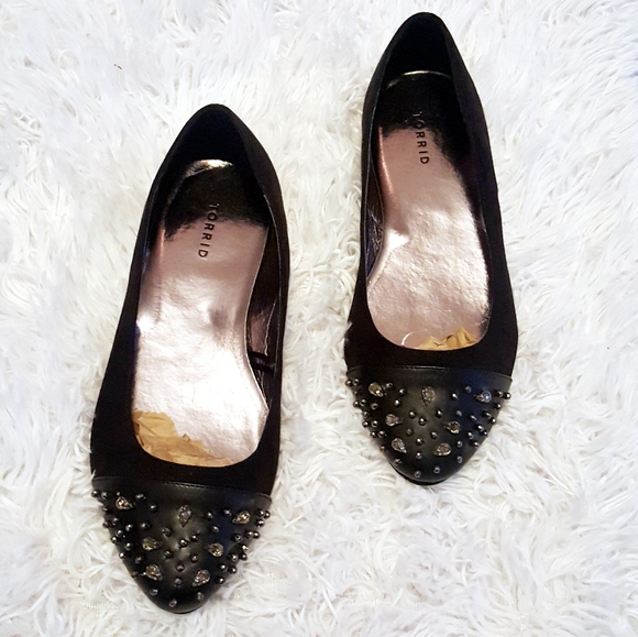 torrid Shoes - Torrid | Black Jeweled Cap Toe Flats 11